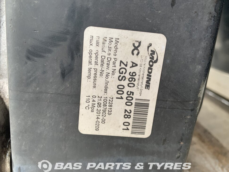 Mercedes-Benz Antos MP4 Koelerpakket Mercedes OM470LA 430 A 960 500 28 01 - Radiador para Camión: foto 3 Mercedes-Benz Antos MP4 Koelerpakket Mercedes OM470LA 430 A 960 500 28 01 - Radiador para Camión: foto 3