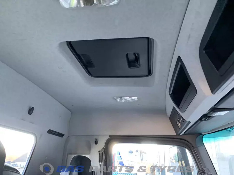 Mercedes-Benz Antos MP4 - Cabina e interior para Camión: foto 5 Mercedes-Benz Antos MP4 - Cabina e interior para Camión: foto 5