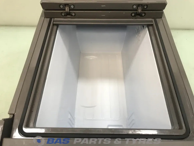 Scania S-Serie NextGen Koelkast Scania 40 Liter 2706575 - Piezas de recambio para Camión: foto 5 Scania S-Serie NextGen Koelkast Scania 40 Liter 2706575 - Piezas de recambio para Camión: foto 5