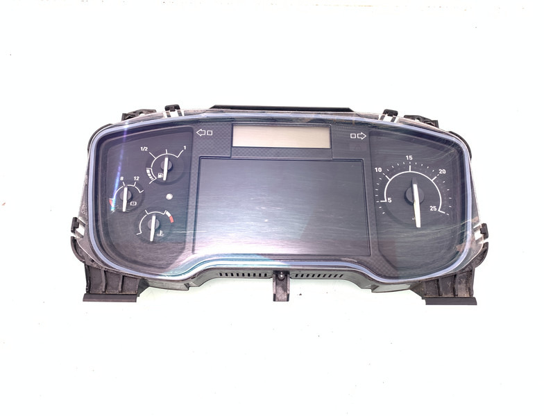 Renault T-Serie Instrumentenpaneel Renault 7421627137 - Salpicadero para Camión: foto 1 Renault T-Serie Instrumentenpaneel Renault 7421627137 - Salpicadero para Camión: foto 1