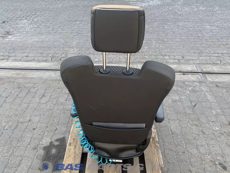 Renault T-Serie - Asiento para Camión: foto 3 Renault T-Serie - Asiento para Camión: foto 3