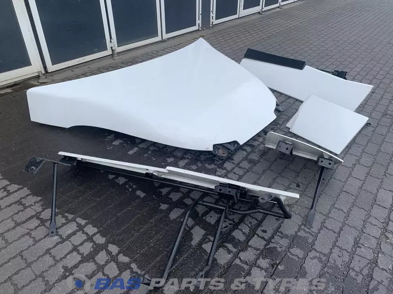 Renault T-Serie - Aerodinámica/ Spoiler para Camión: foto 3 Renault T-Serie - Aerodinámica/ Spoiler para Camión: foto 3