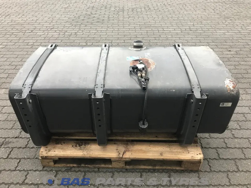 Scania Brandstoftank Scania 450 Liter 1424272 - Depósito de combustible para Camión: foto 3 Scania Brandstoftank Scania 450 Liter 1424272 - Depósito de combustible para Camión: foto 3