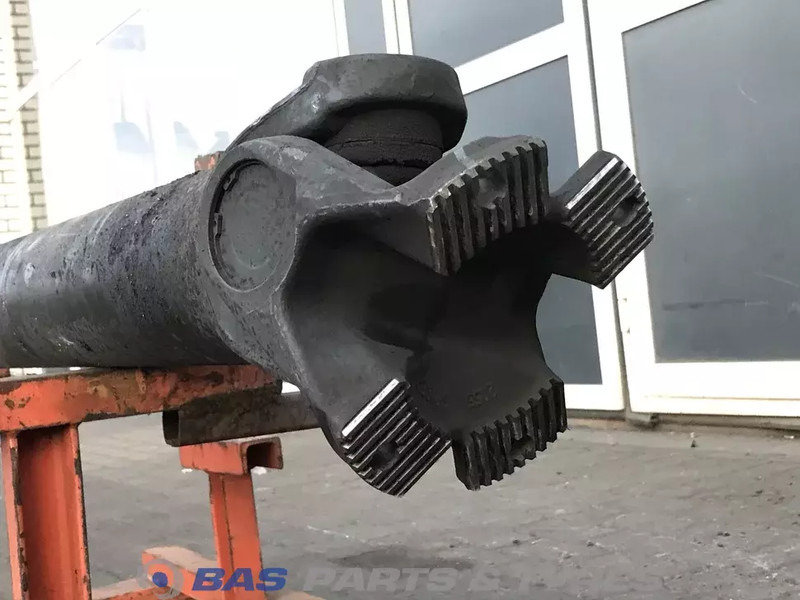 Volvo Aandrijfas Volvo 1067777 - Palier para Camión: foto 2 Volvo Aandrijfas Volvo 1067777 - Palier para Camión: foto 2