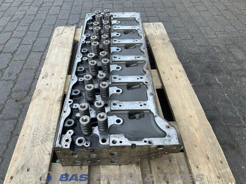 Volvo Cilinderkop Volvo D11K 410 21379389 - Bloque de cilindros para Camión: foto 4 Volvo Cilinderkop Volvo D11K 410 21379389 - Bloque de cilindros para Camión: foto 4