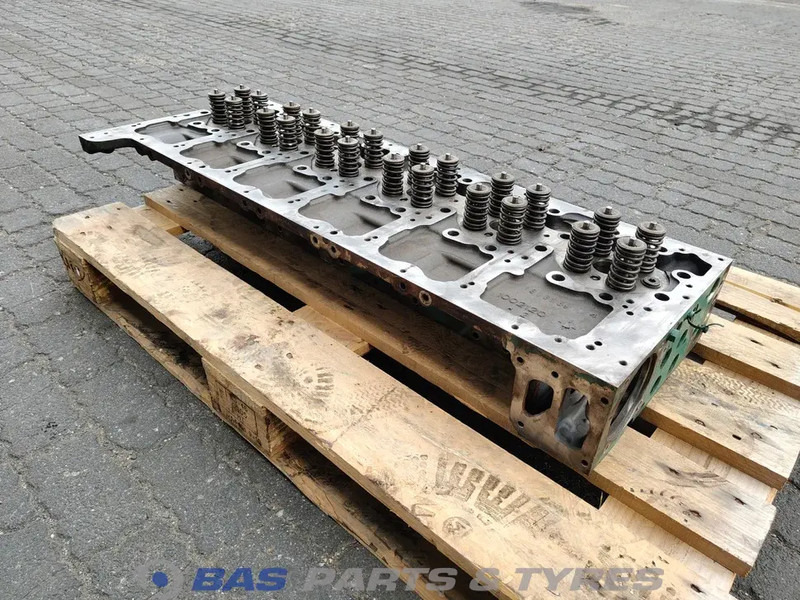 Volvo Cilinderkop Volvo D13K 460 K4 22467253 - Bloque de cilindros para Camión: foto 4 Volvo Cilinderkop Volvo D13K 460 K4 22467253 - Bloque de cilindros para Camión: foto 4