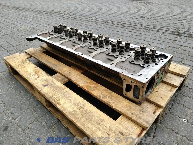 Volvo Cilinderkop Volvo D13K 460 K4 22467253 - Bloque de cilindros para Camión: foto 4 Volvo Cilinderkop Volvo D13K 460 K4 22467253 - Bloque de cilindros para Camión: foto 4