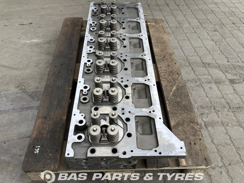 Volvo Cilinderkop Volvo D16 20853649 - Bloque de cilindros para Camión: foto 2 Volvo Cilinderkop Volvo D16 20853649 - Bloque de cilindros para Camión: foto 2