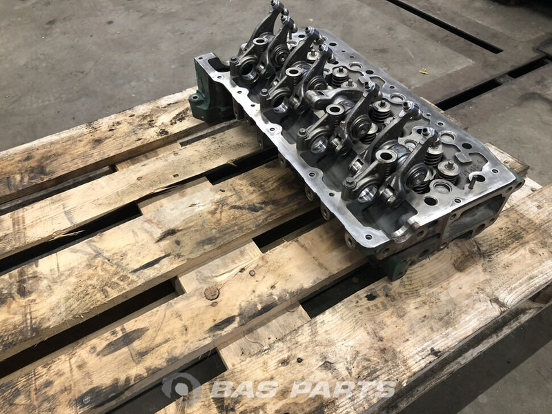 Volvo Cilinderkop Volvo D5K 240 22157919 - Bloque de cilindros para Camión: foto 4 Volvo Cilinderkop Volvo D5K 240 22157919 - Bloque de cilindros para Camión: foto 4