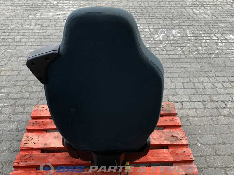 Volvo FE Euro 6 - Asiento para Camión: foto 3 Volvo FE Euro 6 - Asiento para Camión: foto 3
