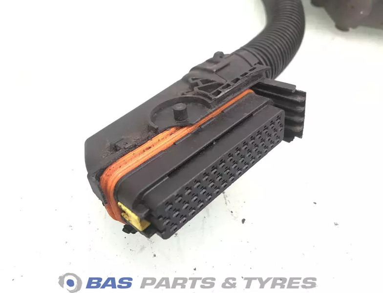 Volvo Magneetklep Volvo 22251205 - Embrague y piezas para Camión: foto 5 Volvo Magneetklep Volvo 22251205 - Embrague y piezas para Camión: foto 5