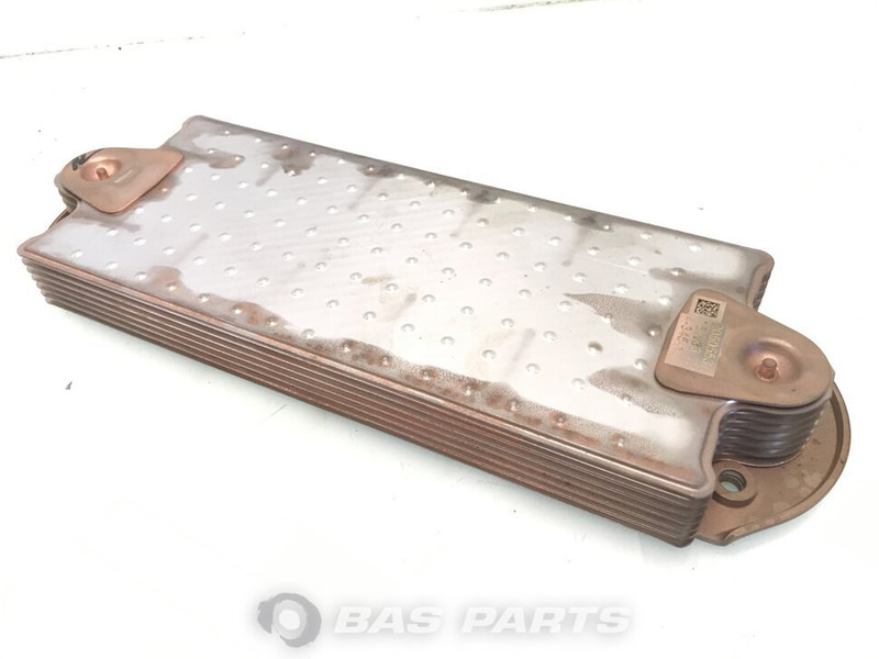 Volvo Oliekoeler Volvo 20505537 - Enfriador de aceite para Camión: foto 1 Volvo Oliekoeler Volvo 20505537 - Enfriador de aceite para Camión: foto 1