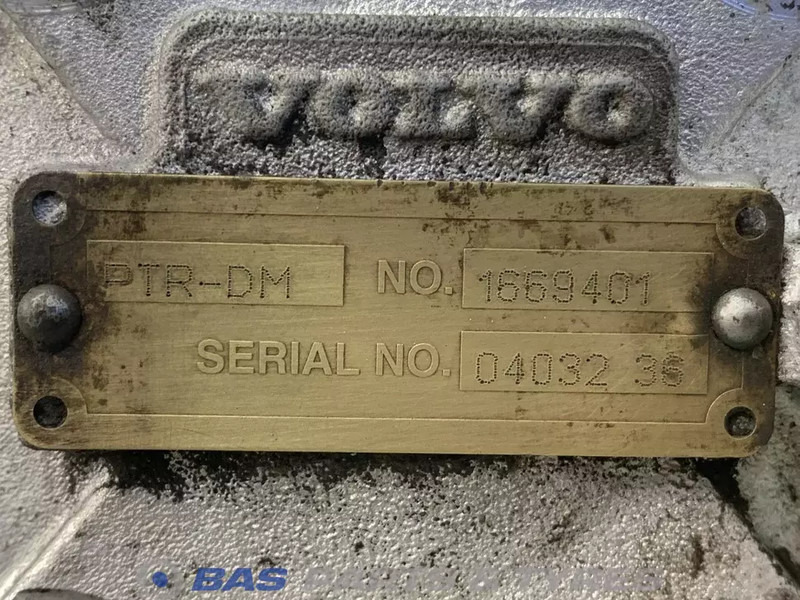 Volvo - Eje y piezas para Camión: foto 3 Volvo - Eje y piezas para Camión: foto 3