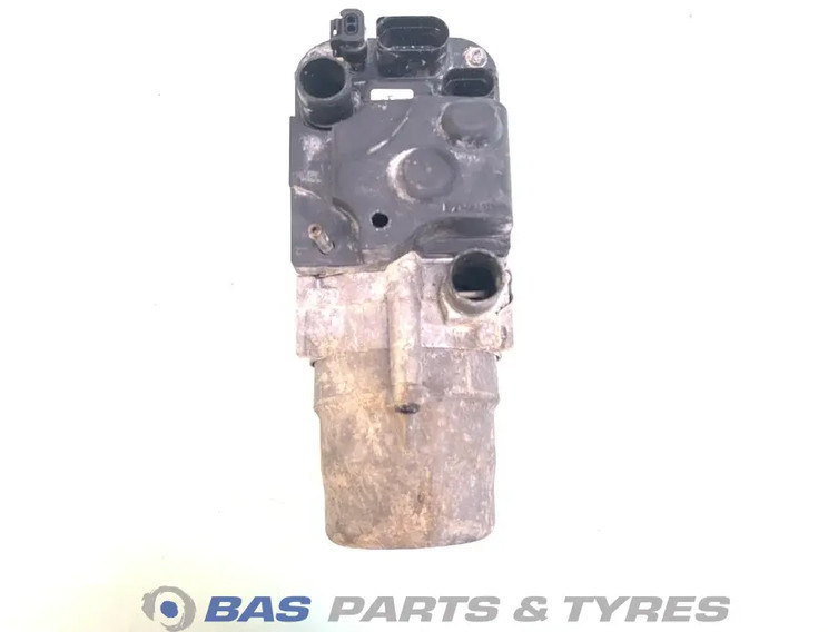 Webasto TP50 Standkachel A 007 830 54 61 - Calefacción/ Ventilación para Camión: foto 3 Webasto TP50 Standkachel A 007 830 54 61 - Calefacción/ Ventilación para Camión: foto 3