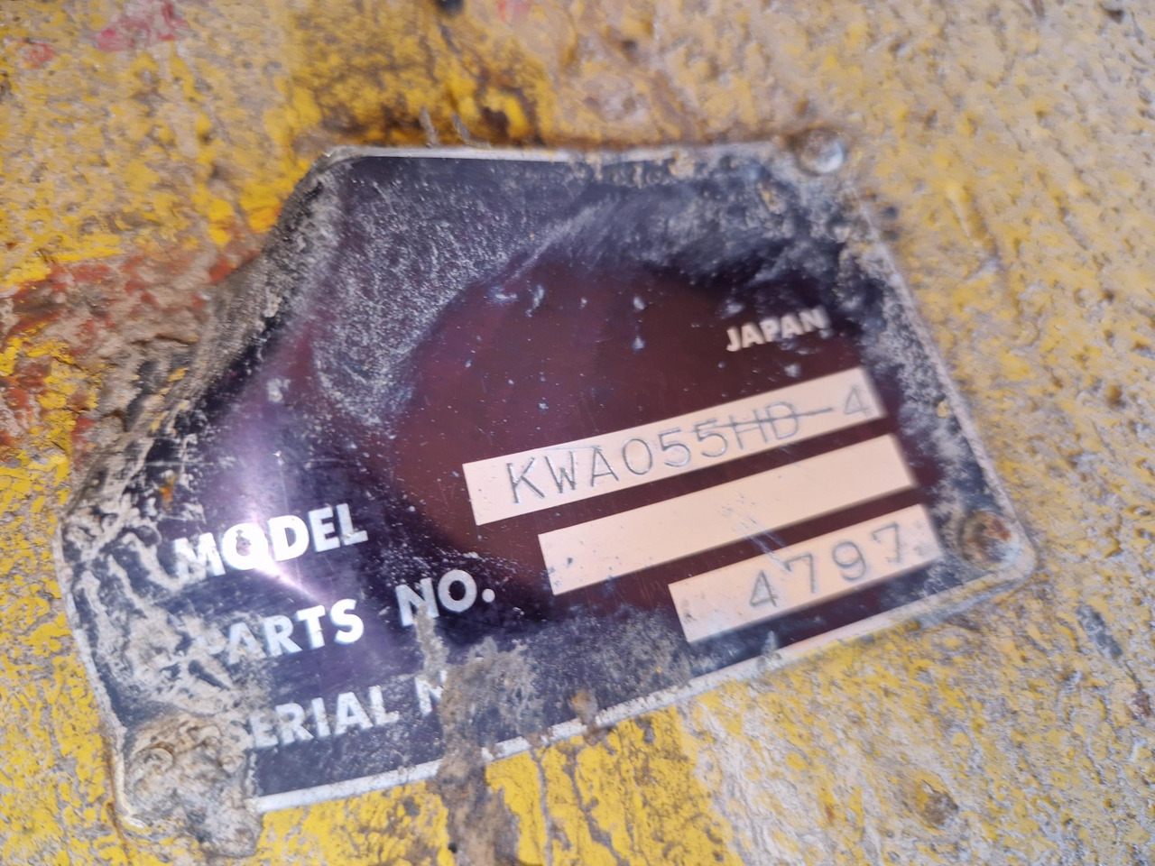 EJE TRASERO KOMATSU KWA055HD-4 - Eje y piezas para Maquinaria de construcción: foto 4 EJE TRASERO KOMATSU KWA055HD-4 - Eje y piezas para Maquinaria de construcción: foto 4