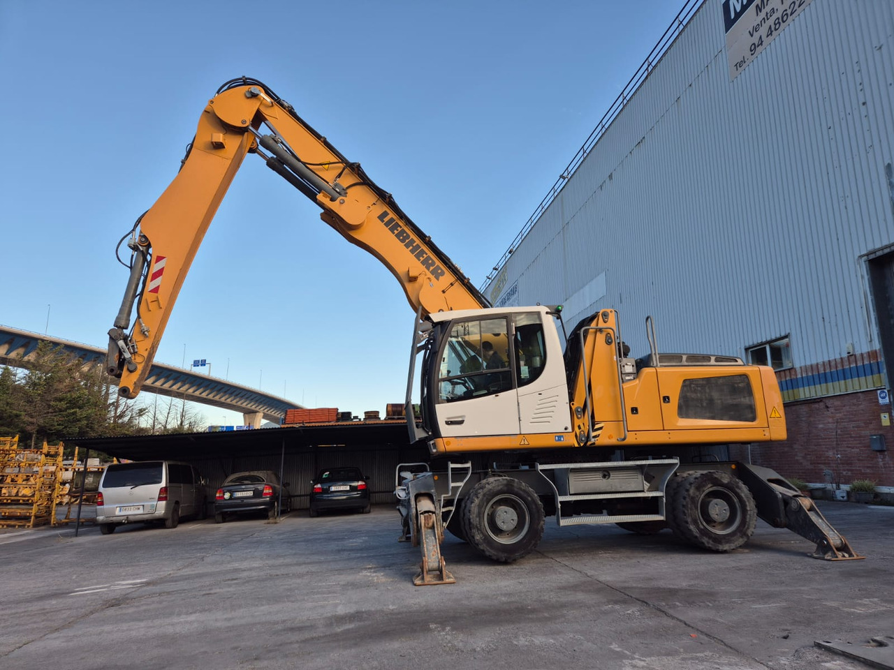 LIEBHERR LH30M - Manipulador de materiales: foto 5 LIEBHERR LH30M - Manipulador de materiales: foto 5