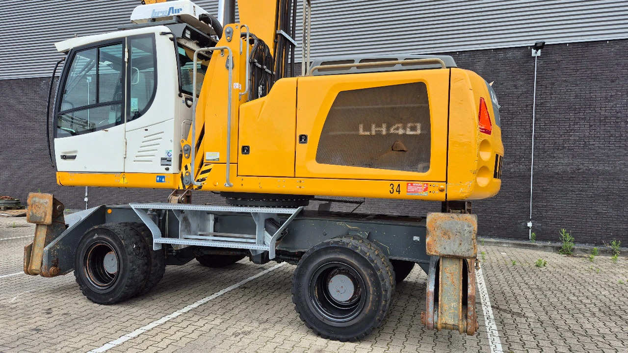LIEBHERR LH40M - Manipulador de materiales: foto 3 LIEBHERR LH40M - Manipulador de materiales: foto 3