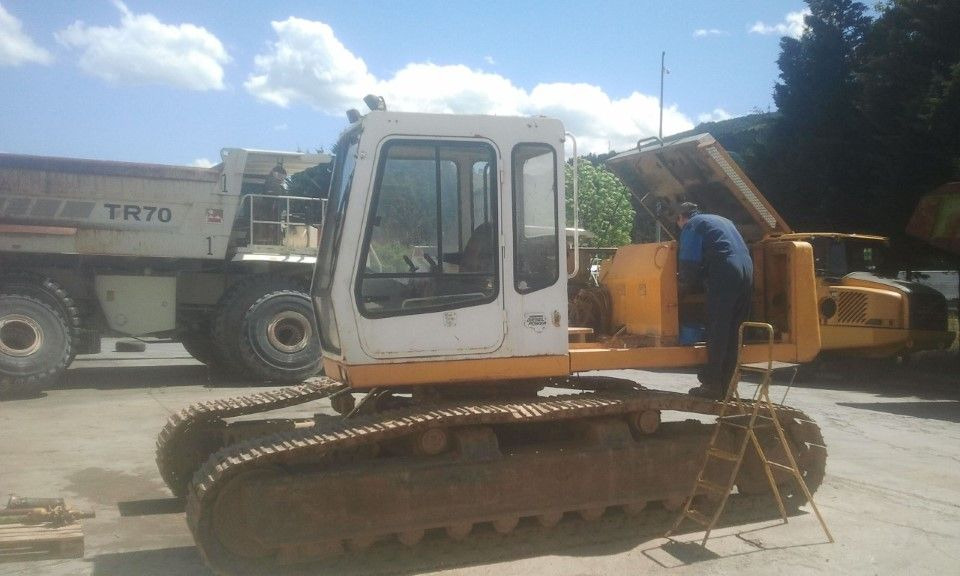 LIEBHERR R922LI S/N: 480-0240 - Excavadora de cadenas: foto 2 LIEBHERR R922LI S/N: 480-0240 - Excavadora de cadenas: foto 2