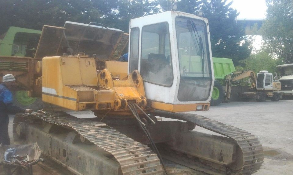 LIEBHERR R922LI S/N: 480-0240 - Excavadora de cadenas: foto 1 LIEBHERR R922LI S/N: 480-0240 - Excavadora de cadenas: foto 1
