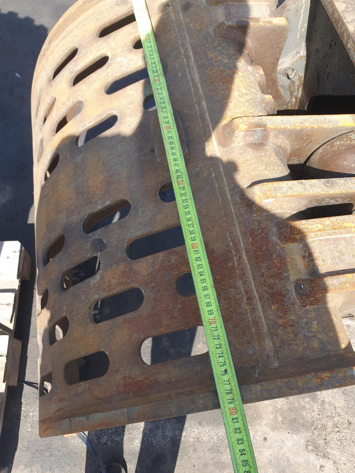 PINZA ESCOLLERA LIEBHERR - Pinza de manipulación para Maquinaria de construcción: foto 4 PINZA ESCOLLERA LIEBHERR - Pinza de manipulación para Maquinaria de construcción: foto 4