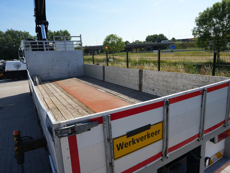 Camión grúa DAF CF 85 FAN Kraanwagen met bak, 47 t. HMF kraan: foto 7