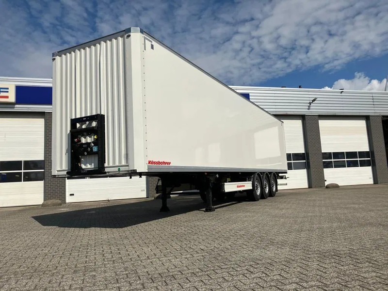 Kässbohrer SBT / 20 - 12 / 27 - Gesloten oplegger met 2x liftassen - Semirremolque caja cerrada: foto 3 Kässbohrer SBT / 20 - 12 / 27 - Gesloten oplegger met 2x liftassen - Semirremolque caja cerrada: foto 3