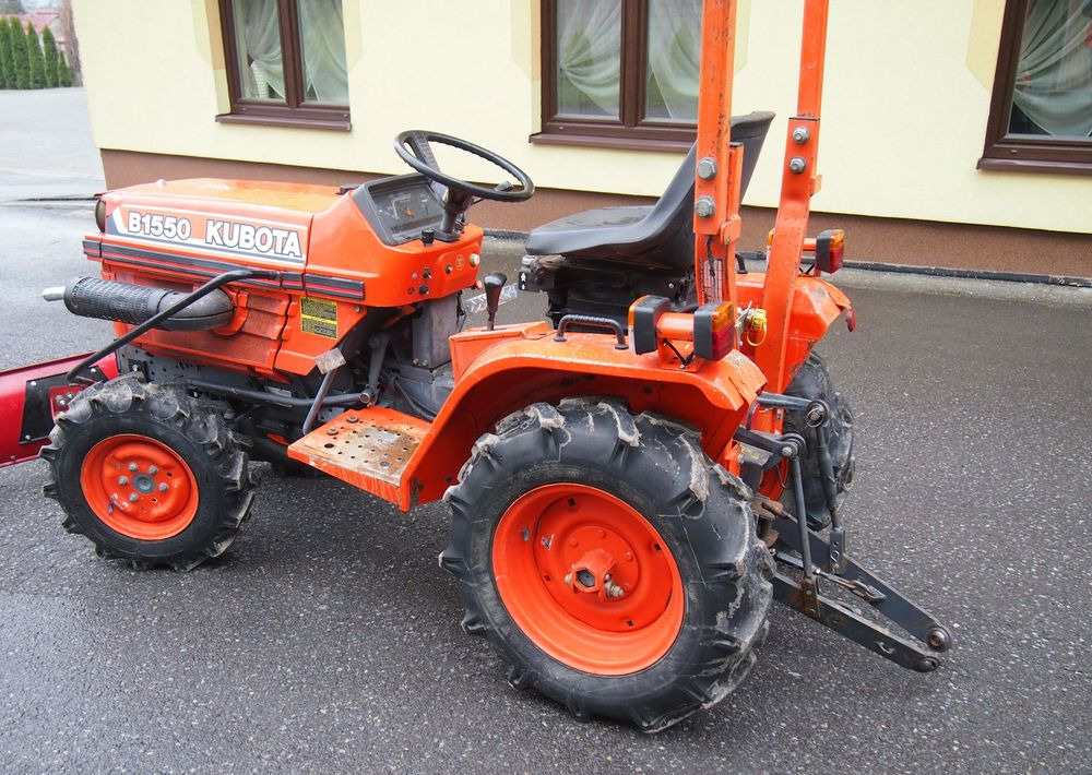 Ciągnik Kubota B1550 1994 traktorek KUBOTA 4x4 19KM - Tractor: foto 5 Ciągnik Kubota B1550 1994 traktorek KUBOTA 4x4 19KM - Tractor: foto 5