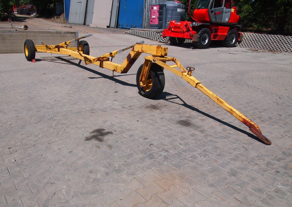 Wózek do kombajnu New Holland 3 kołowy Wózek pod heder do kombajnu - Carro de cosechadora: foto 5 Wózek do kombajnu New Holland 3 kołowy Wózek pod heder do kombajnu - Carro de cosechadora: foto 5