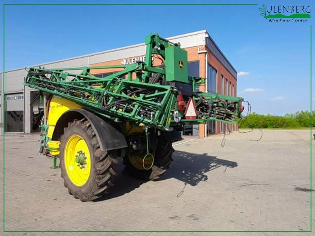 John Deere M 740 - Pulverizador arrastrado: foto 1 John Deere M 740 - Pulverizador arrastrado: foto 1