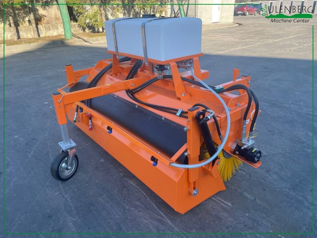 Pom AUGUSTÓW T801/1 - Barredora cucharón para Tractor municipal: foto 4 Pom AUGUSTÓW T801/1 - Barredora cucharón para Tractor municipal: foto 4