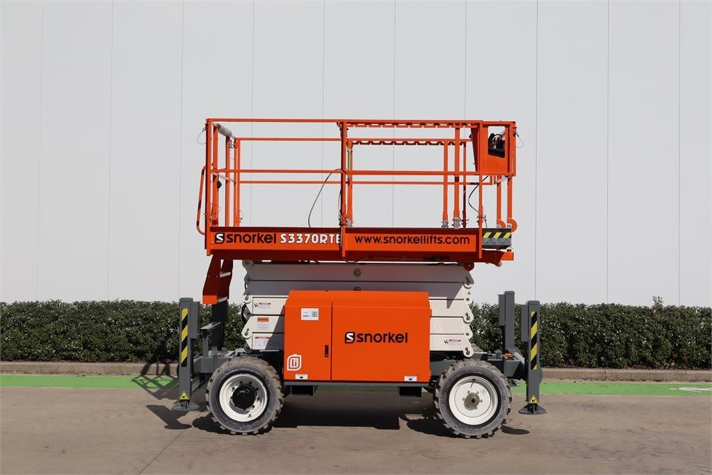 Snorkel S3370RTE  - Plataforma de tijeras: foto 1 Snorkel S3370RTE  - Plataforma de tijeras: foto 1