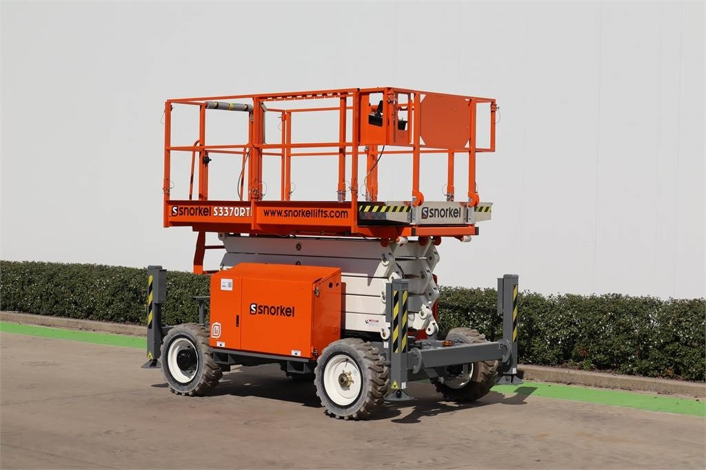 Snorkel S3370RTE  - Plataforma de tijeras: foto 3 Snorkel S3370RTE  - Plataforma de tijeras: foto 3