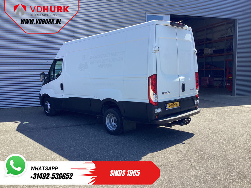 Iveco Daily 35C13V 2.3 L2H2 EXPORT ONLY Dubbel lucht/ 3.5t Trekverm./ Airco/ 3 Persoons/ Gev. Stoel/ Trekhaak - Furgón: foto 2 Iveco Daily 35C13V 2.3 L2H2 EXPORT ONLY Dubbel lucht/ 3.5t Trekverm./ Airco/ 3 Persoons/ Gev. Stoel/ Trekhaak - Furgón: foto 2