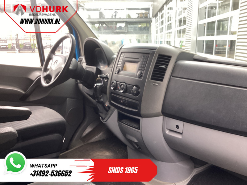 Mercedes-Benz Sprinter 313 2.2 CDI Aut. L2 DC Dubbel Cabine EXPORT ONLY Airco/ 2.8t Trekverm./ Imperiaal & Trap - Furgón, Furgoneta combi: foto 3 Mercedes-Benz Sprinter 313 2.2 CDI Aut. L2 DC Dubbel Cabine EXPORT ONLY Airco/ 2.8t Trekverm./ Imperiaal & Trap - Furgón, Furgoneta combi: foto 3