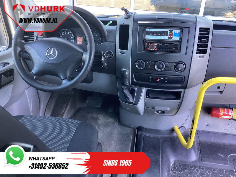 Mercedes-Benz Sprinter 313 2.2 CDI Aut. L2H2 €10.648,- Incl. BTW BPM VRIJ! EXPORT ONLY Rolstoelvervoer/ Combi/ 9 Persoons/ Kombi/ 9P/ Airco/ Rolstoelli - Minibús, Furgoneta de pasajeros: foto 3 Mercedes-Benz Sprinter 313 2.2 CDI Aut. L2H2 €10.648,- Incl. BTW BPM VRIJ! EXPORT ONLY Rolstoelvervoer/ Combi/ 9 Persoons/ Kombi/ 9P/ Airco/ Rolstoelli - Minibús, Furgoneta de pasajeros: foto 3