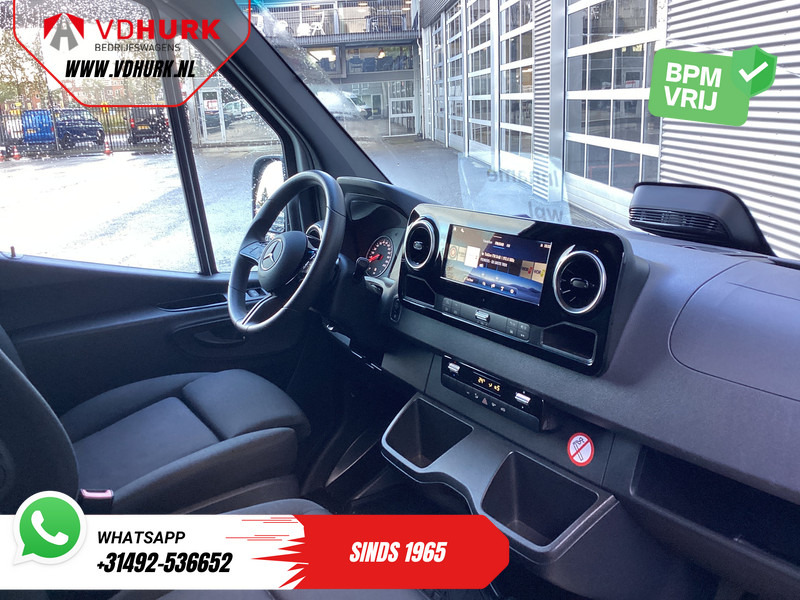 Mercedes-Benz Sprinter 317 CDI Aut. L2H2 BPM VRIJ! Gev.Stoel/ 270 Gr.Deuren/ Stoelverw./ Navi/ Camera/ Cruise/ Airco/ DAB - Furgón: foto 3 Mercedes-Benz Sprinter 317 CDI Aut. L2H2 BPM VRIJ! Gev.Stoel/ 270 Gr.Deuren/ Stoelverw./ Navi/ Camera/ Cruise/ Airco/ DAB - Furgón: foto 3