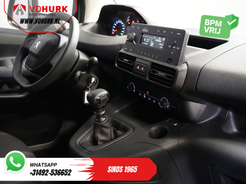Peugeot Partner 1.2 Turbo 110 pk BPM VRIJ/ BENZINE/ PDC/ Cruise/ Airco - Furgoneta pequeña: foto 3 Peugeot Partner 1.2 Turbo 110 pk BPM VRIJ/ BENZINE/ PDC/ Cruise/ Airco - Furgoneta pequeña: foto 3