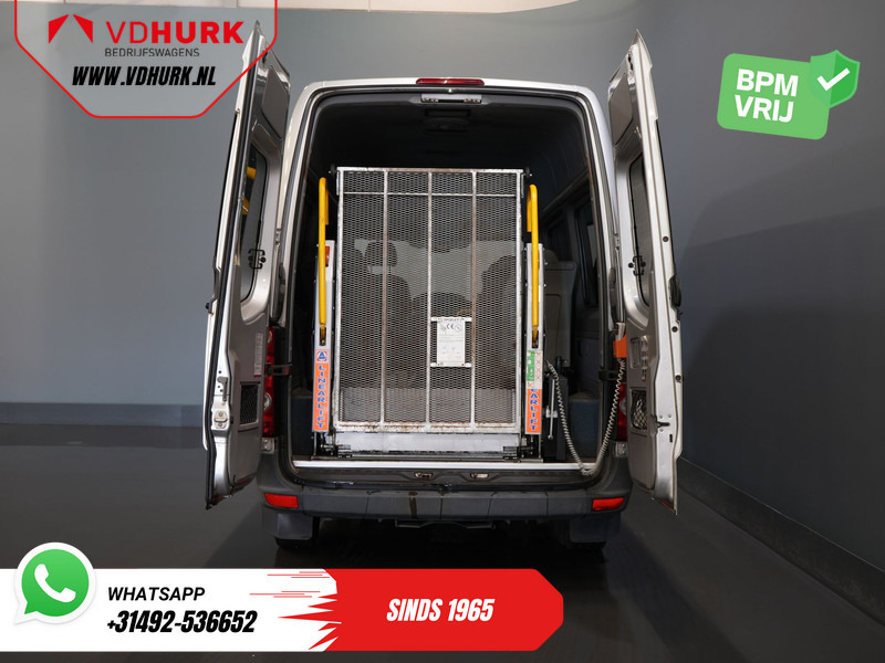 Volkswagen Crafter 35 2.5 TDI L2H2 MARGE EXPORT ONLY NL Auto/ APK 7-2026/ 5 Zyl./ Combi/ 9 Persoons/ Kombi/ 9P/ Sidebars/ Airco/ Rolstoellift - Minibús, Furgoneta de pasajeros: foto 5 Volkswagen Crafter 35 2.5 TDI L2H2 MARGE EXPORT ONLY NL Auto/ APK 7-2026/ 5 Zyl./ Combi/ 9 Persoons/ Kombi/ 9P/ Sidebars/ Airco/ Rolstoellift - Minibús, Furgoneta de pasajeros: foto 5