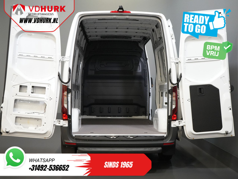 Volkswagen Crafter (MB Sprinter 211) Aut. L2H2 BPM VRIJ/ LED/ Standkachel/ Stoelverw./ Carplay/ Cruise/ Camera - Furgoneta pequeña: foto 5 Volkswagen Crafter (MB Sprinter 211) Aut. L2H2 BPM VRIJ/ LED/ Standkachel/ Stoelverw./ Carplay/ Cruise/ Camera - Furgoneta pequeña: foto 5