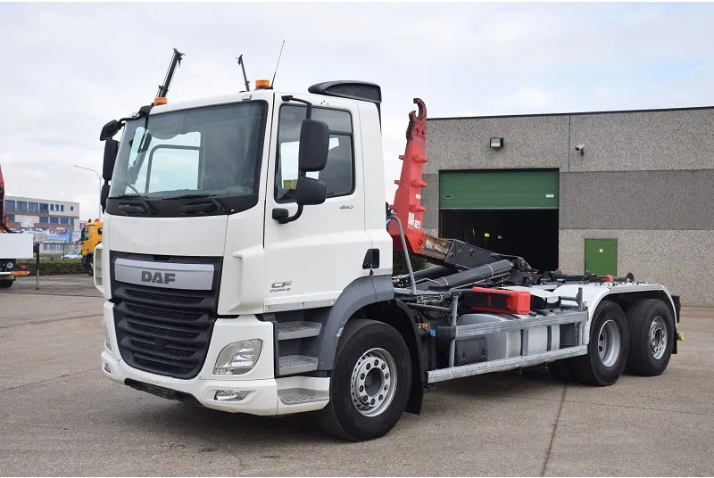 Camión multibasculante DAF CF 460: foto 1