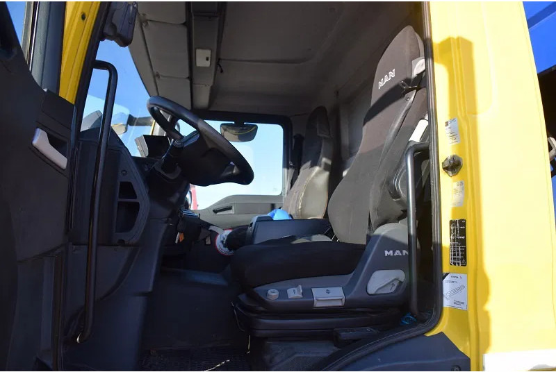 Camión cisterna MAN TGM 26.340: foto 11