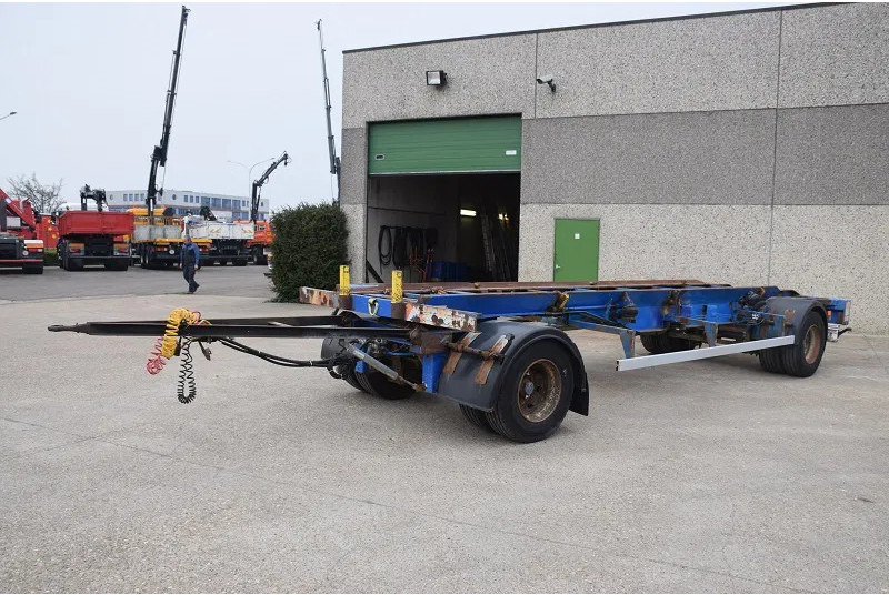 Renders RAC 10.10 E - Semirremolque portacontenedore/ Intercambiable: foto 1 Renders RAC 10.10 E - Semirremolque portacontenedore/ Intercambiable: foto 1