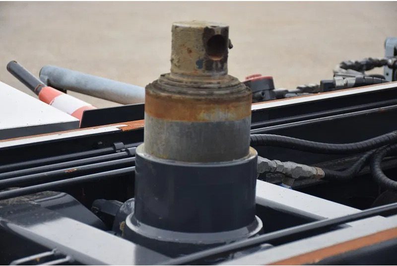 Camión grúa Scania P280: foto 12