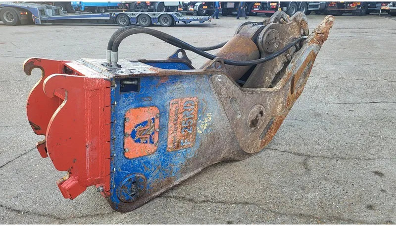 Trevibenne F25 RD Crusher - Cizalla de demolición para Maquinaria de construcción: foto 5 Trevibenne F25 RD Crusher - Cizalla de demolición para Maquinaria de construcción: foto 5