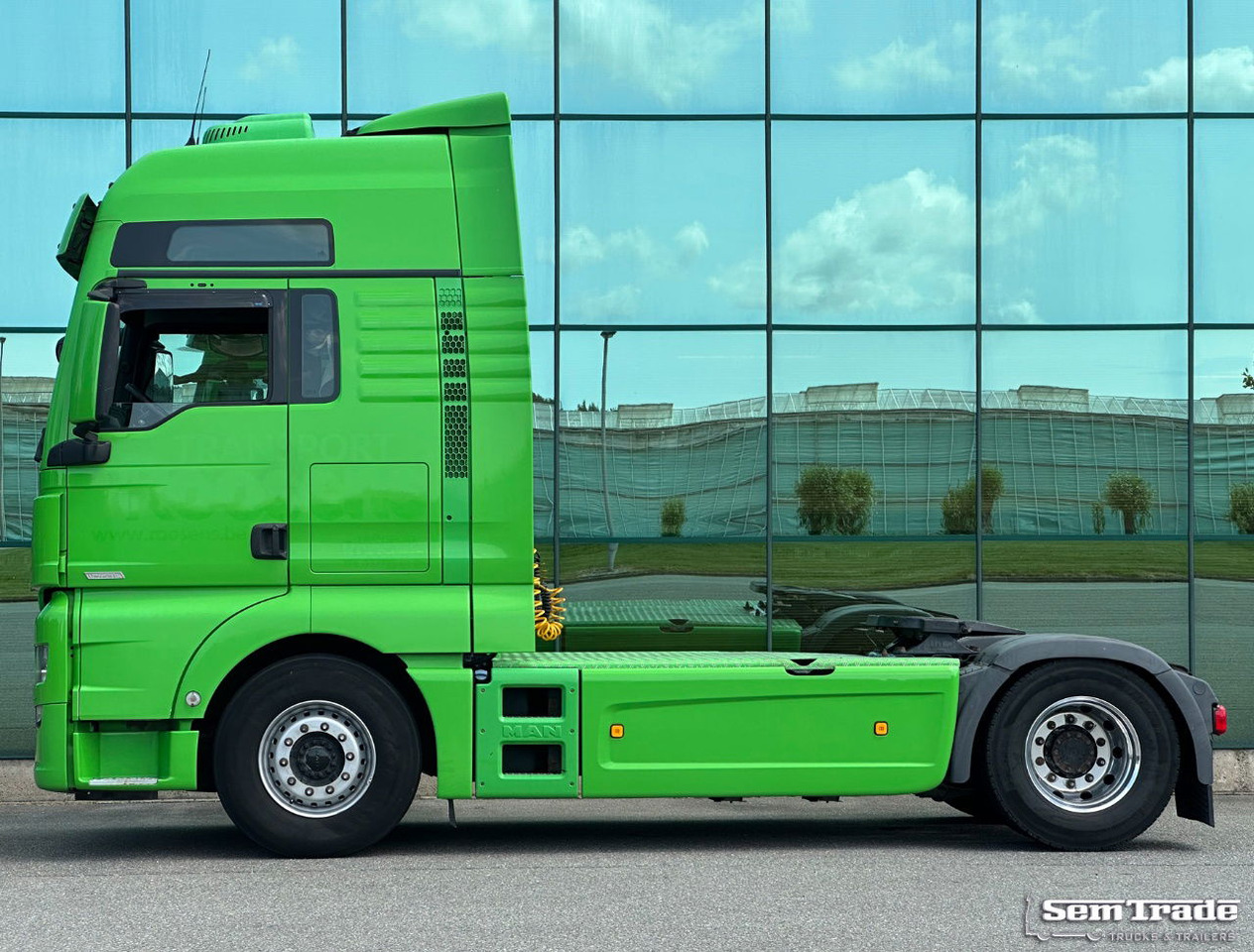 MAN TGX 18.460 Euro 6 Only 697.000 KM 2X Tanks TOP Condition BE-Truck - Cabeza tractora: foto 2 MAN TGX 18.460 Euro 6 Only 697.000 KM 2X Tanks TOP Condition BE-Truck - Cabeza tractora: foto 2