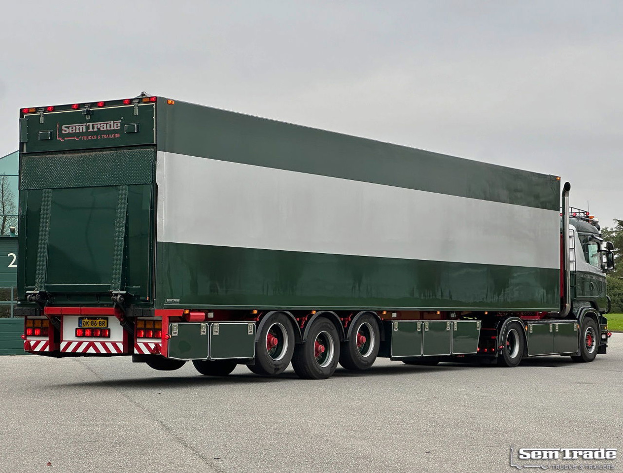 Scania R500 V8 Analogue Tacho 779.000 KM Show Truck Special Interior + Special V - Cabeza tractora: foto 4 Scania R500 V8 Analogue Tacho 779.000 KM Show Truck Special Interior + Special V - Cabeza tractora: foto 4