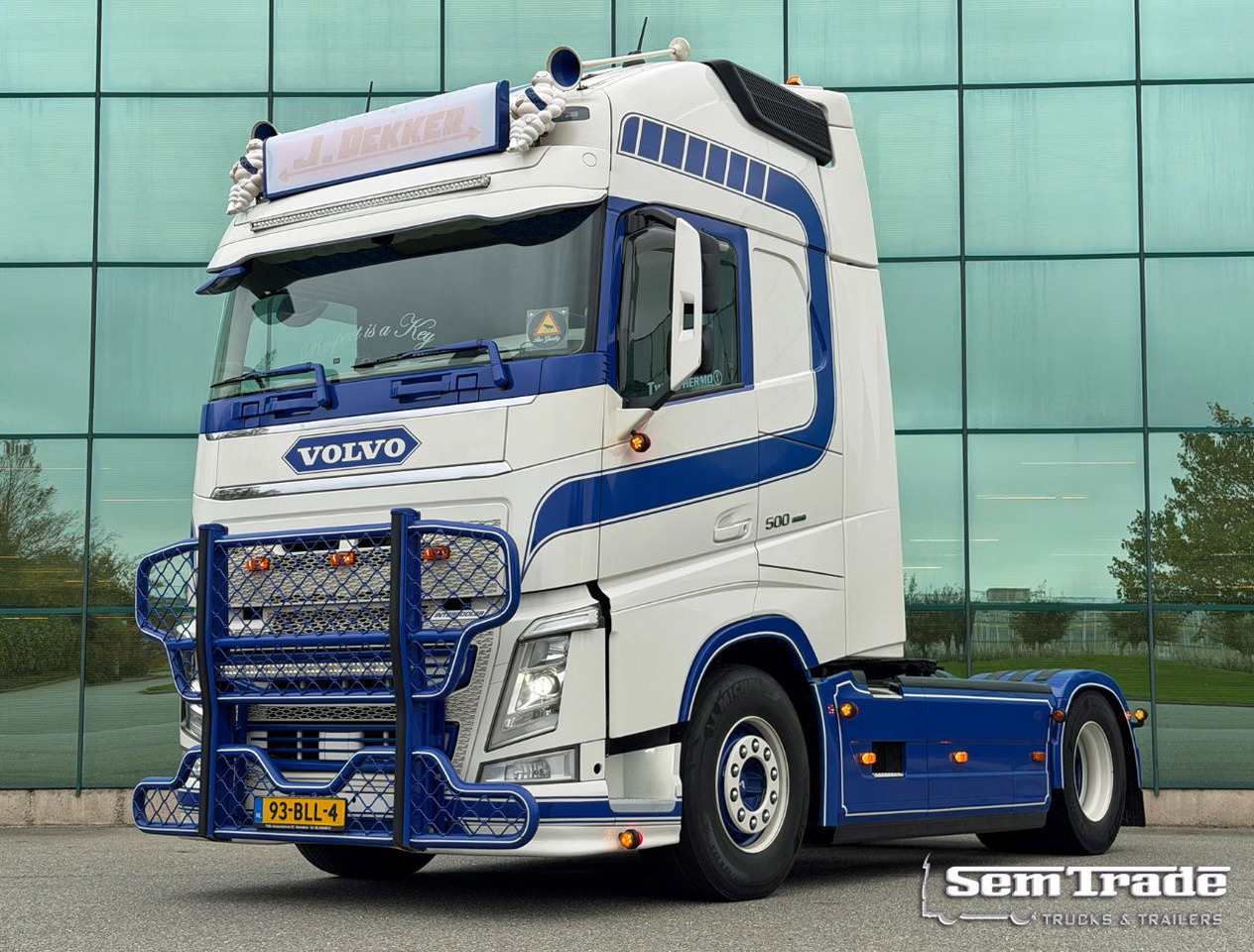 Volvo FH 500 Retarder Globetrotter XL 2x Tanks Special Interior TOP Condition NL Truck - Cabeza tractora: foto 1 Volvo FH 500 Retarder Globetrotter XL 2x Tanks Special Interior TOP Condition NL Truck - Cabeza tractora: foto 1