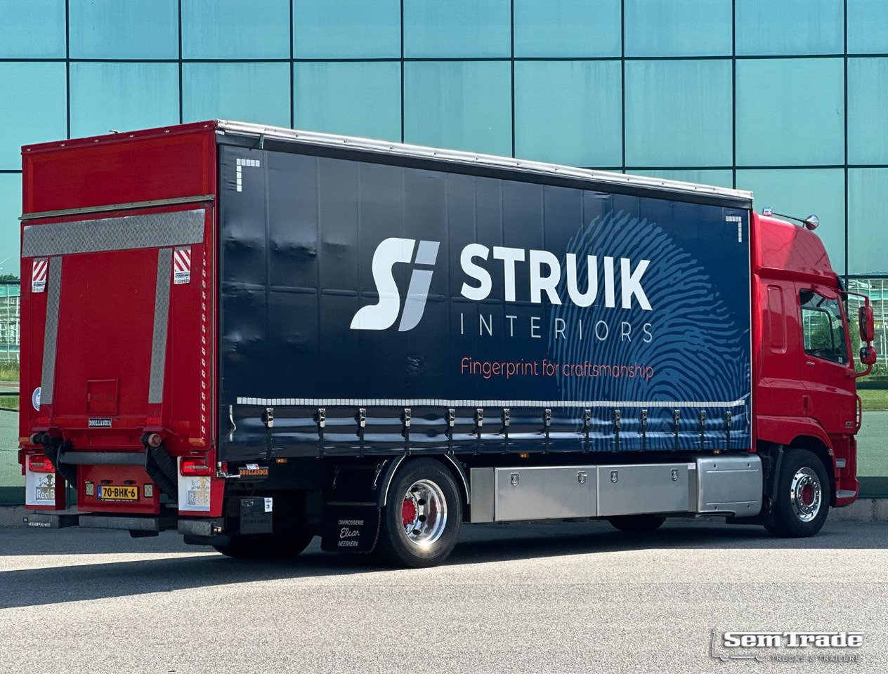 DAF CF 290 FA Space CAB Hardhouten Vloer 2500 KG Klep Nieuw Staat - Camión caja cerrada: foto 5 DAF CF 290 FA Space CAB Hardhouten Vloer 2500 KG Klep Nieuw Staat - Camión caja cerrada: foto 5