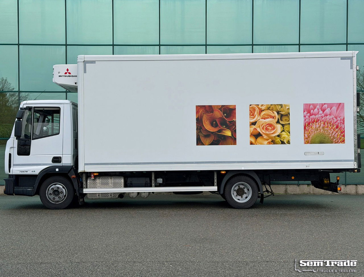 Iveco EuroCargo 75 E16 Junge Isolated BOX Mitsubishi Cooling Smart Tacho 2 TOP Condition - Camión frigorífico: foto 2 Iveco EuroCargo 75 E16 Junge Isolated BOX Mitsubishi Cooling Smart Tacho 2 TOP Condition - Camión frigorífico: foto 2