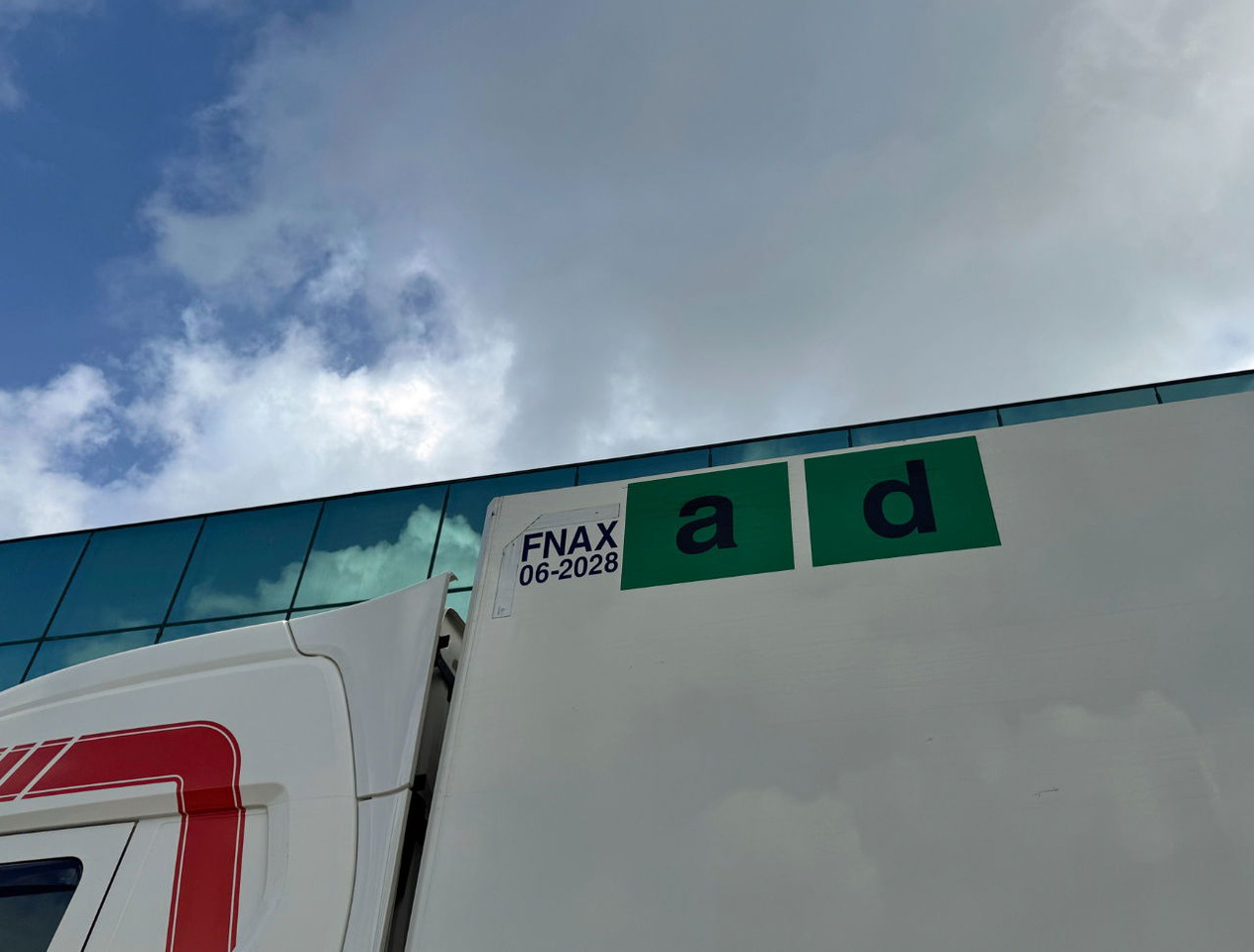 Camión frigorífico Scania S500 6X2 Retarder 50 CC Combi 2x Taillift TOP Condition Holland Truck: foto 18 Camión frigorífico Scania S500 6X2 Retarder 50 CC Combi 2x Taillift TOP Condition Holland Truck: foto 18